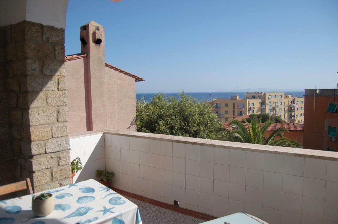 La Rosada Bed and Breakfast Giglio Porto Eksteriør billede