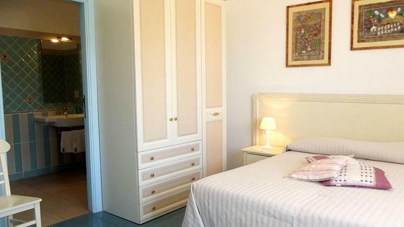 La Rosada Bed and Breakfast Giglio Porto Eksteriør billede